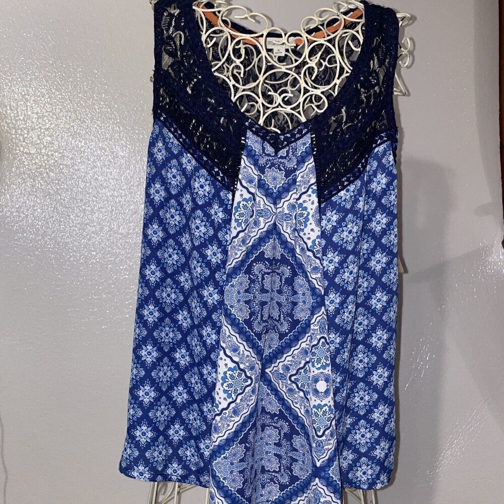 Womans NewW Tag Taylor & Sage Top X L Blue Print 65 Poly/35 Rayon